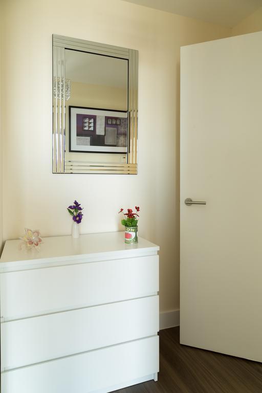 Contemporary & Homely Penthouse, 2 Mins Walk From Cambridge Station, Lift Access, Secured Gated On-Site Parking, Self Check-In, Super Fast Wifi, Terrace & Sleeps 6 Exterior photo